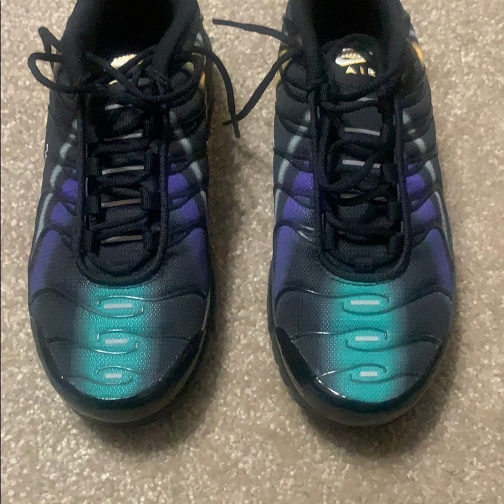 Boys Nike TN AIR